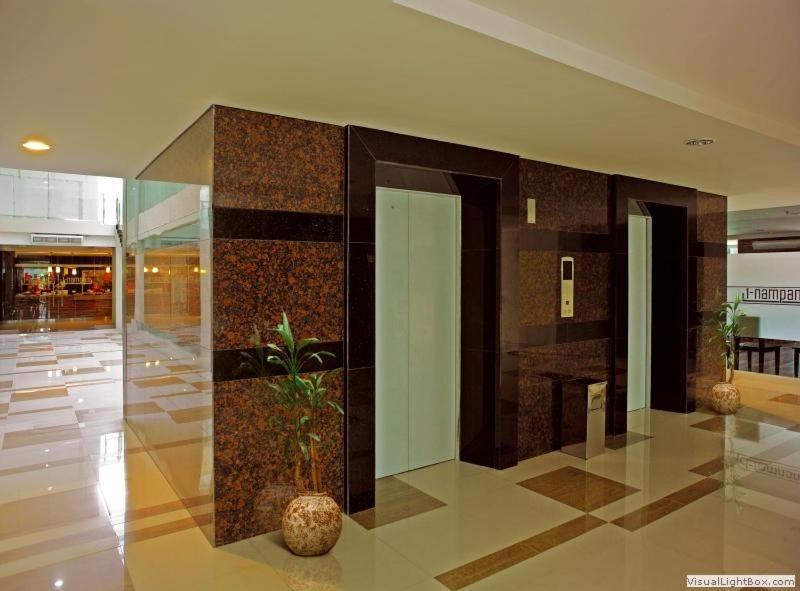 Hotel Prasada Mansion Sudirman Yakarta Exterior foto